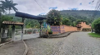Casa à venda na Chácara do Paraíso, Nova Friburgo RJ