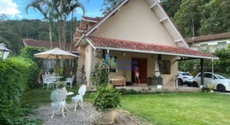 Casa à venda na Ponte da Saudade, Nova Friburgo RJ